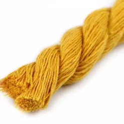 točené bavlnené lano horčicovej farby